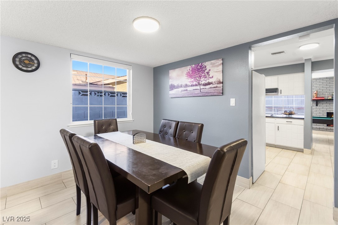 3921 Avonwood Avenue