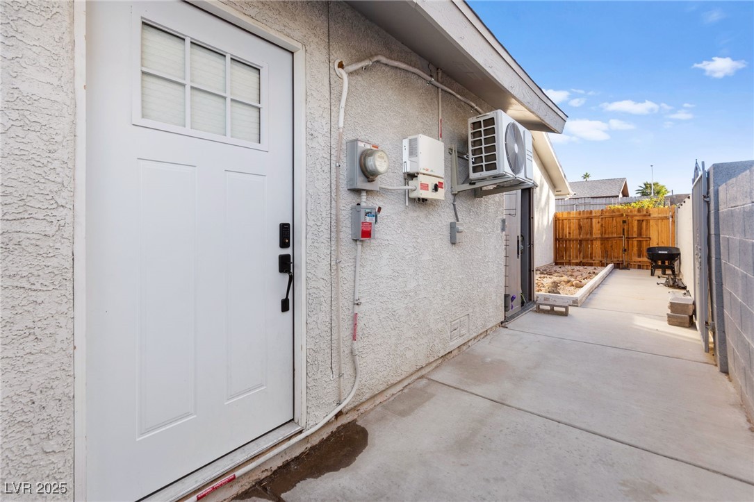 3921 Avonwood Avenue