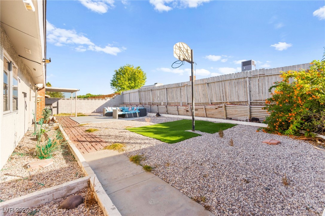 3921 Avonwood Avenue