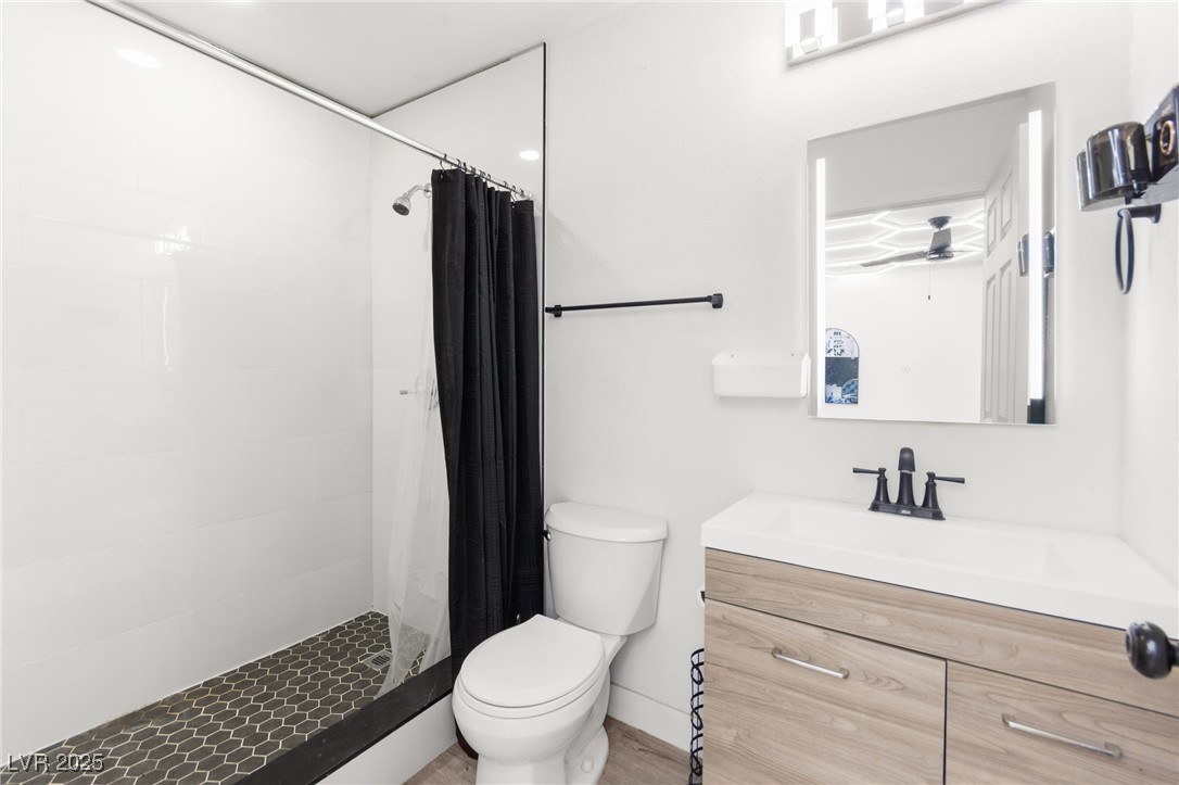 3921 Avonwood Avenue