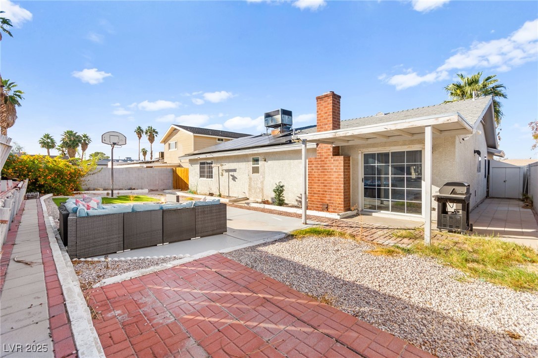 3921 Avonwood Avenue