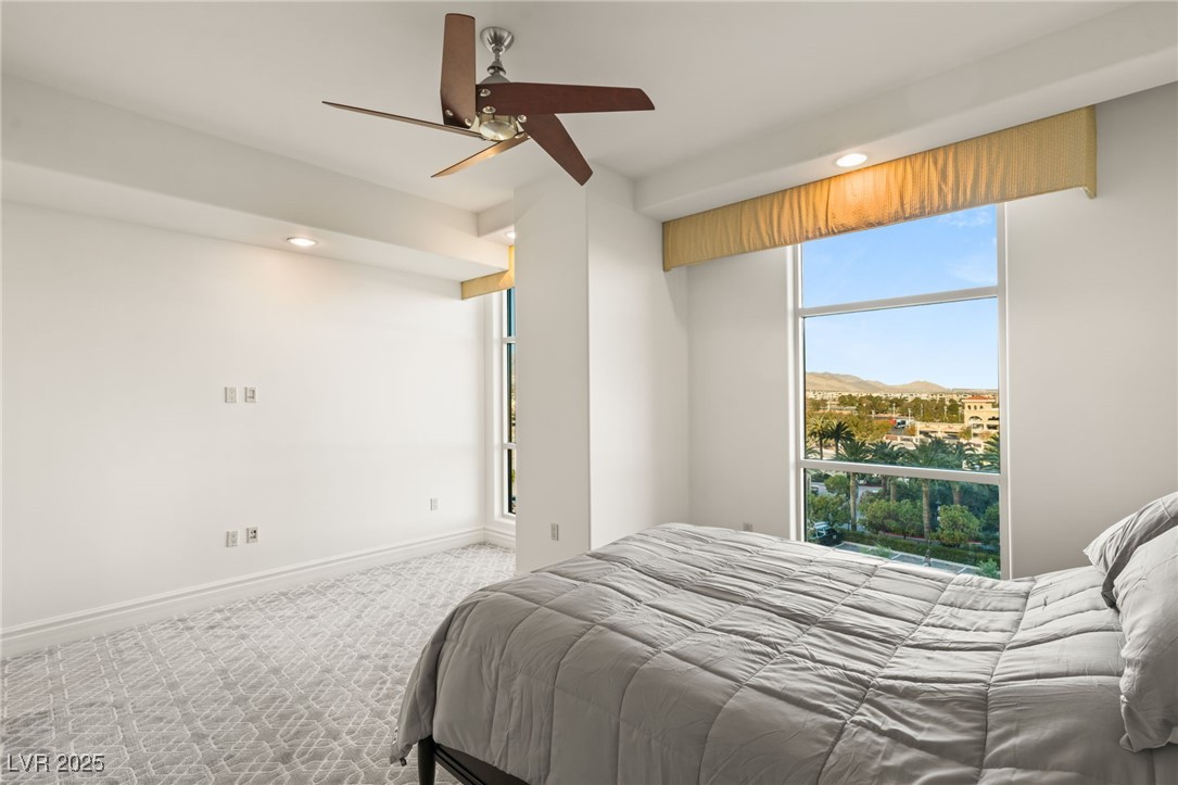 9103 Alta Drive 501