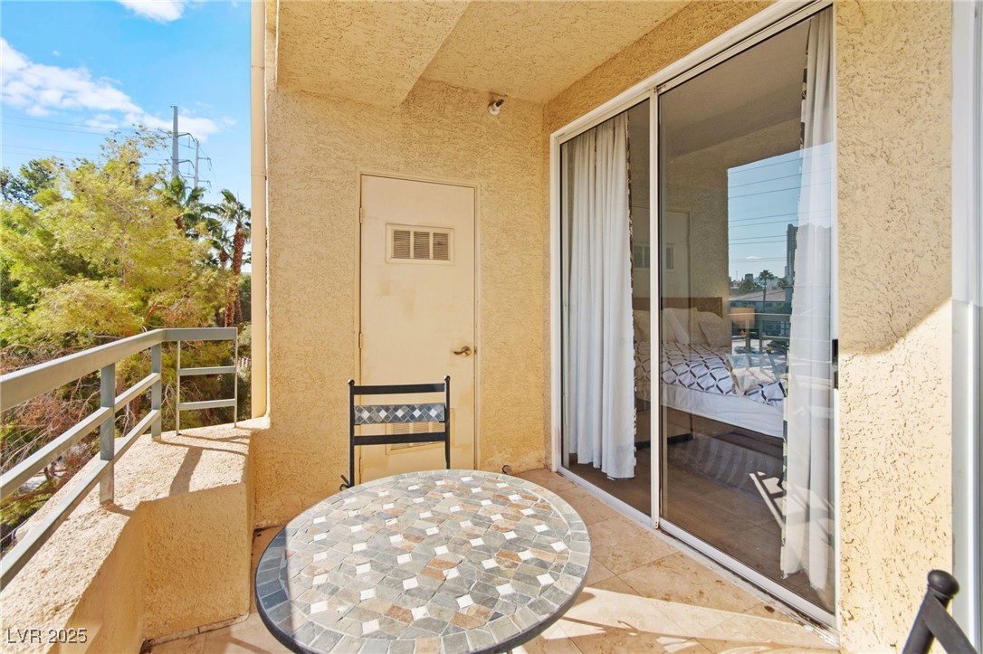270 East Flamingo Road 325