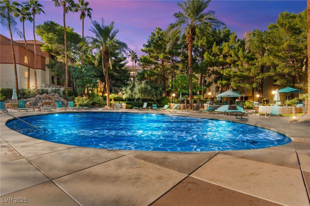 270 East Flamingo Road 325