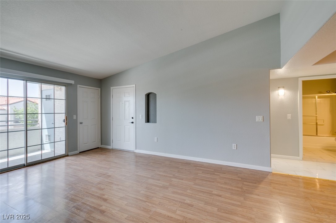 3318 North Decatur Boulevard 2110