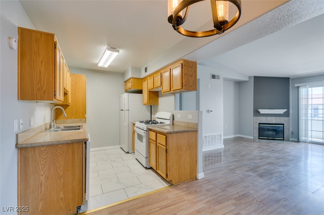 3318 North Decatur Boulevard 2110