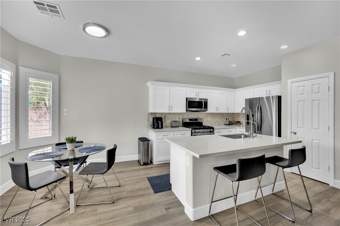 2631 Ivoryhill Street