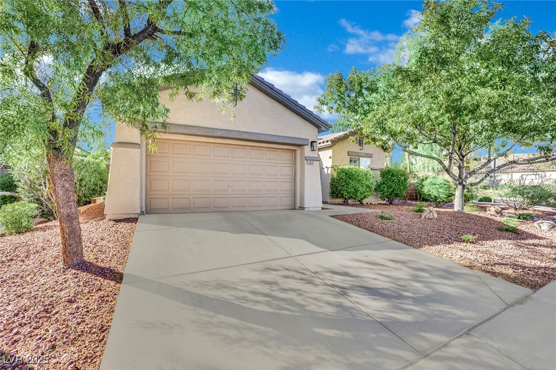 2631 Ivoryhill Street