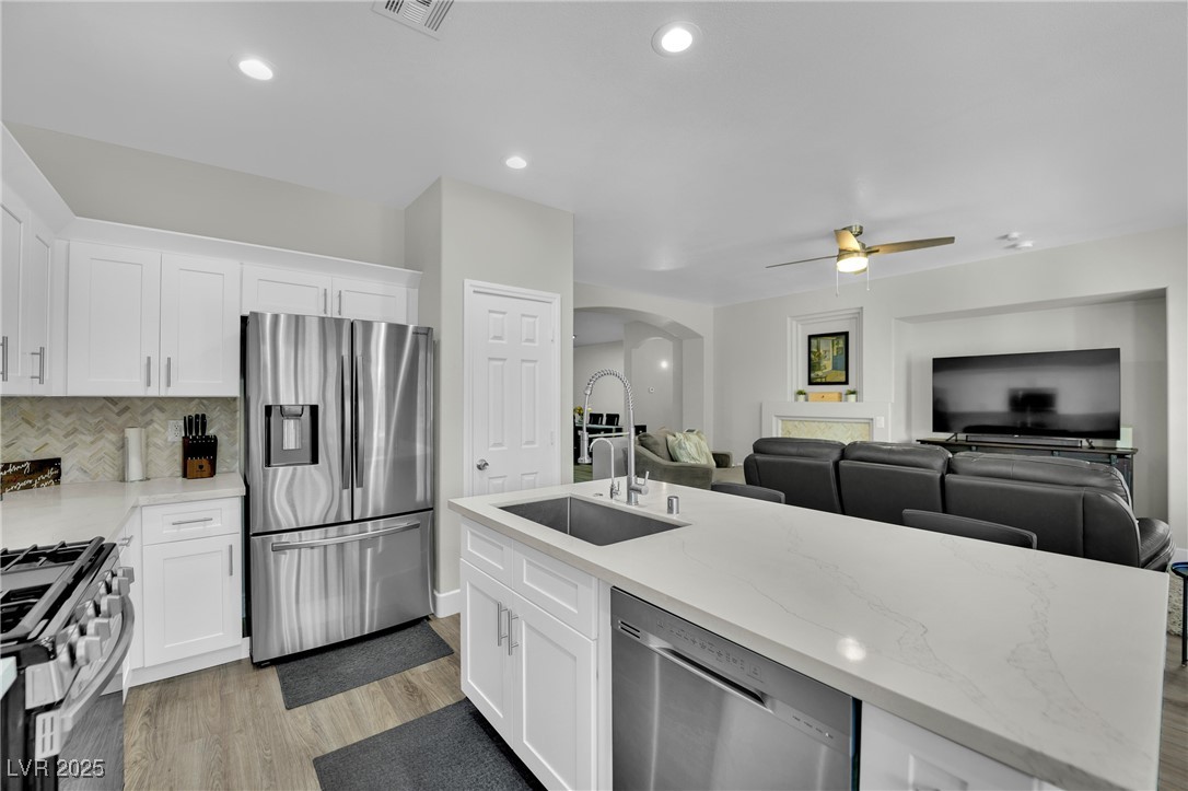 2631 Ivoryhill Street