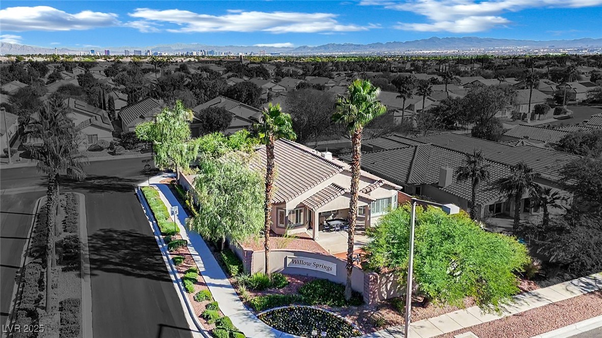 2631 Ivoryhill Street