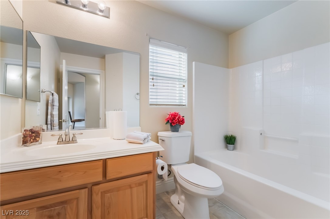 3321 Blueberry Climber Avenue