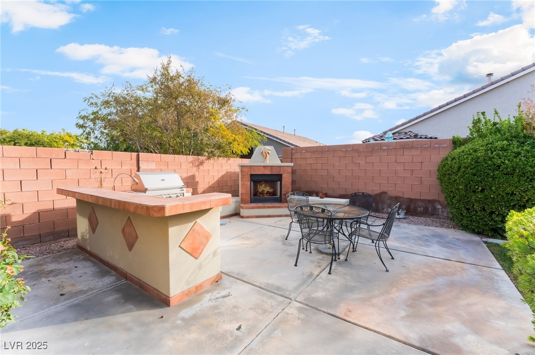 3321 Blueberry Climber Avenue