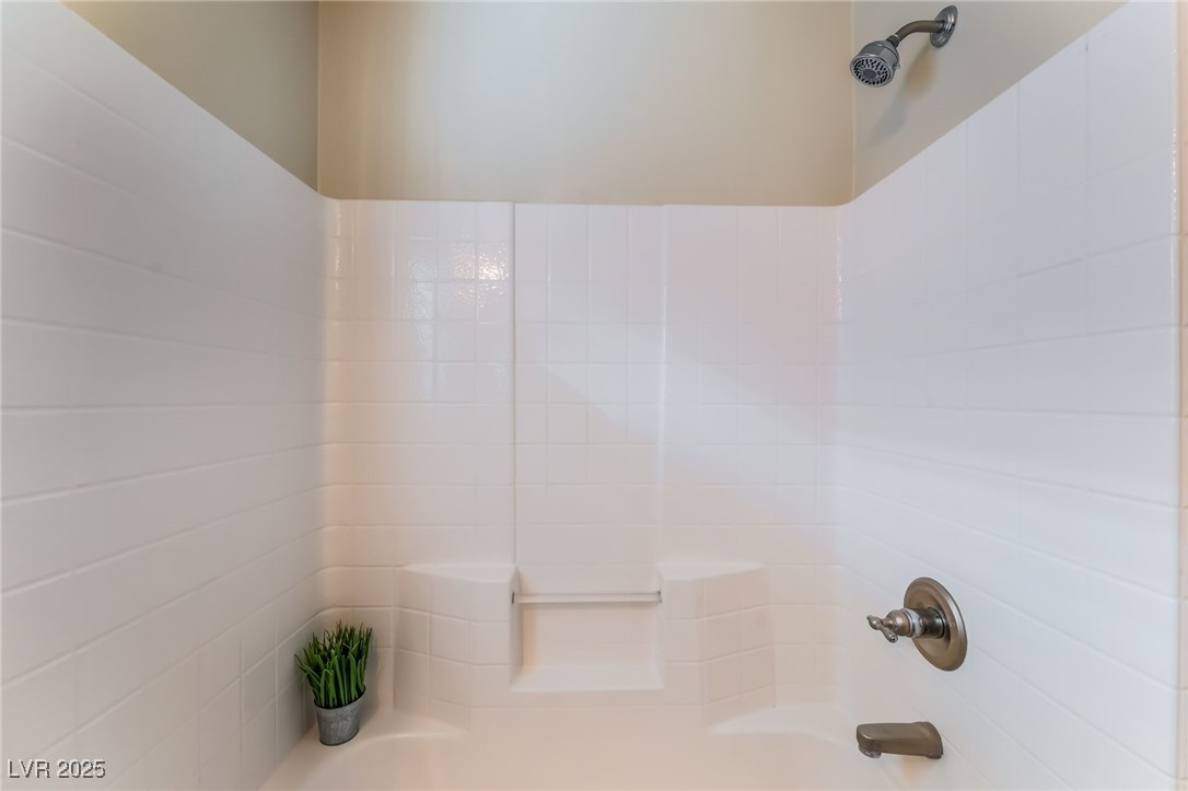 3321 Blueberry Climber Avenue