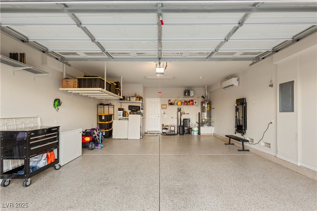 8129 Bay Colony Street