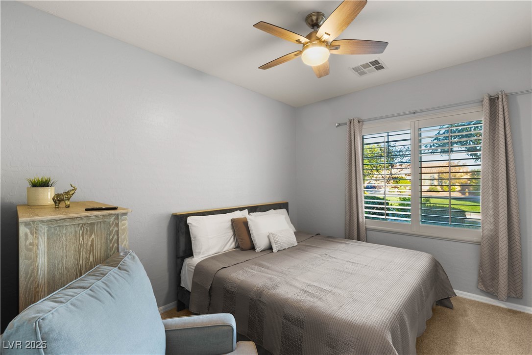 8129 Bay Colony Street