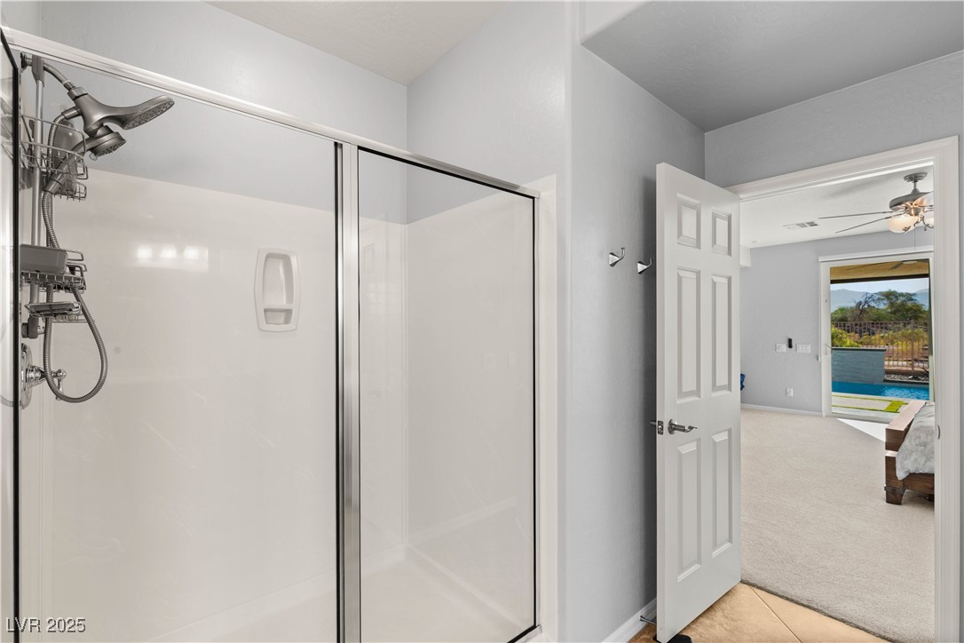 8129 Bay Colony Street