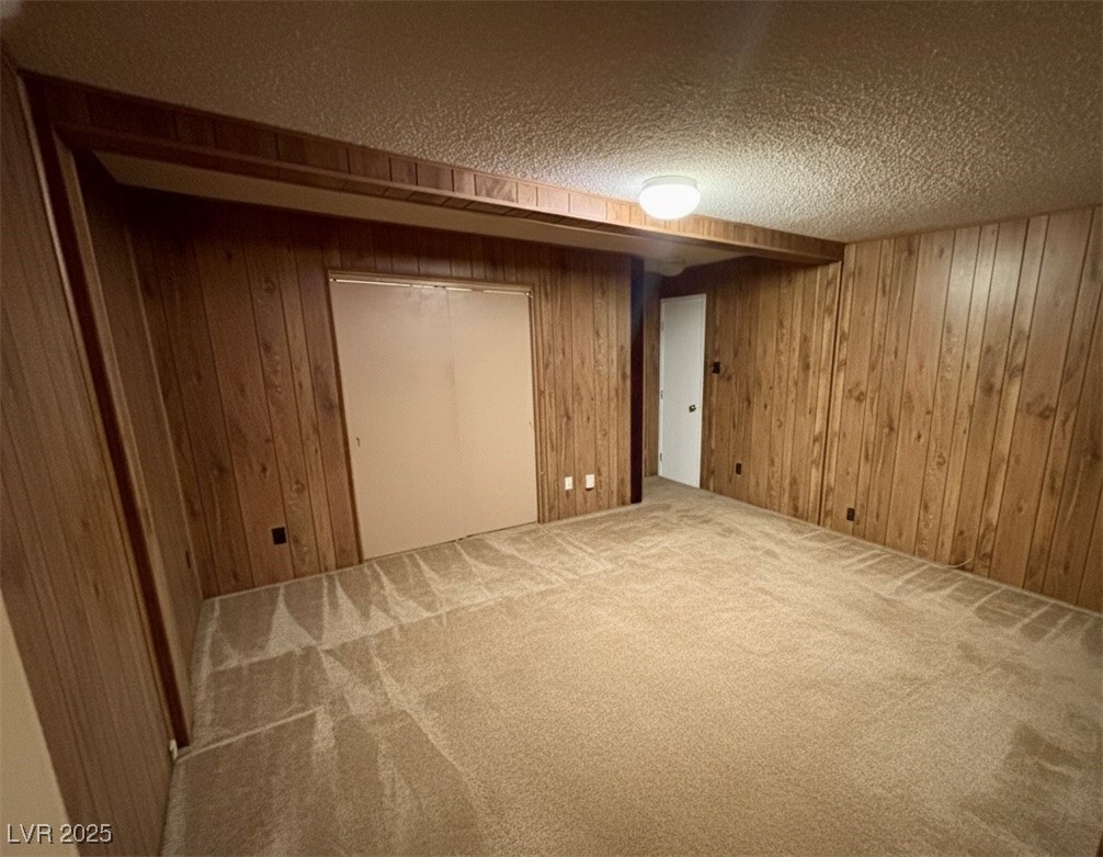 2232 Tomlinson Lane