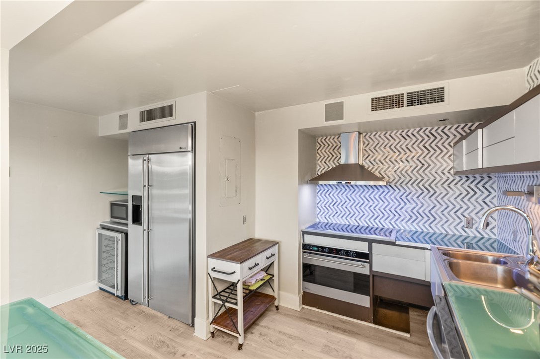 3111 Bel Air Drive 4G