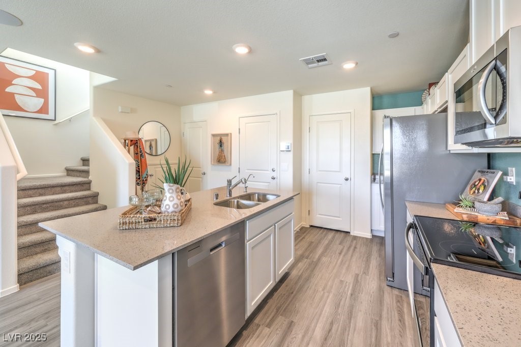 6105 Musas Garden Street 246