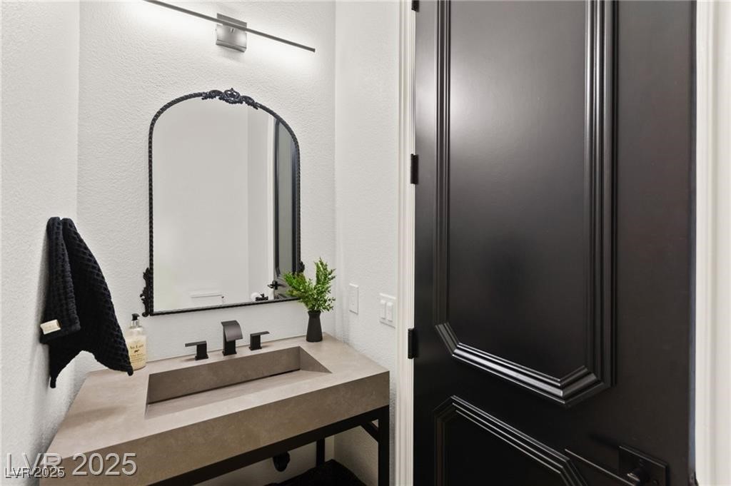 4 Via Vittorio Place