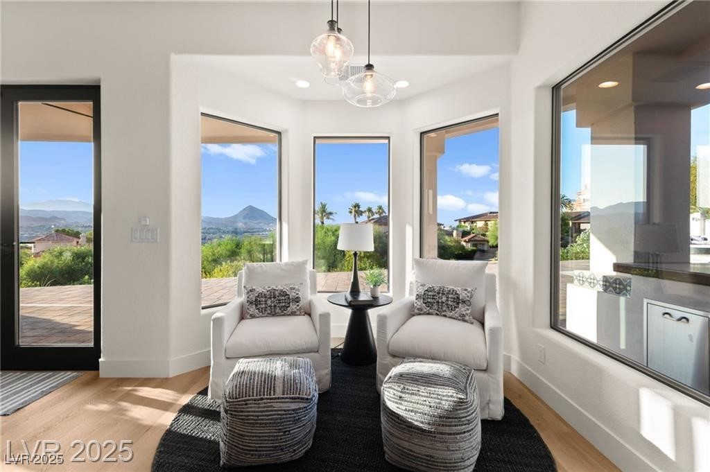 4 Via Vittorio Place