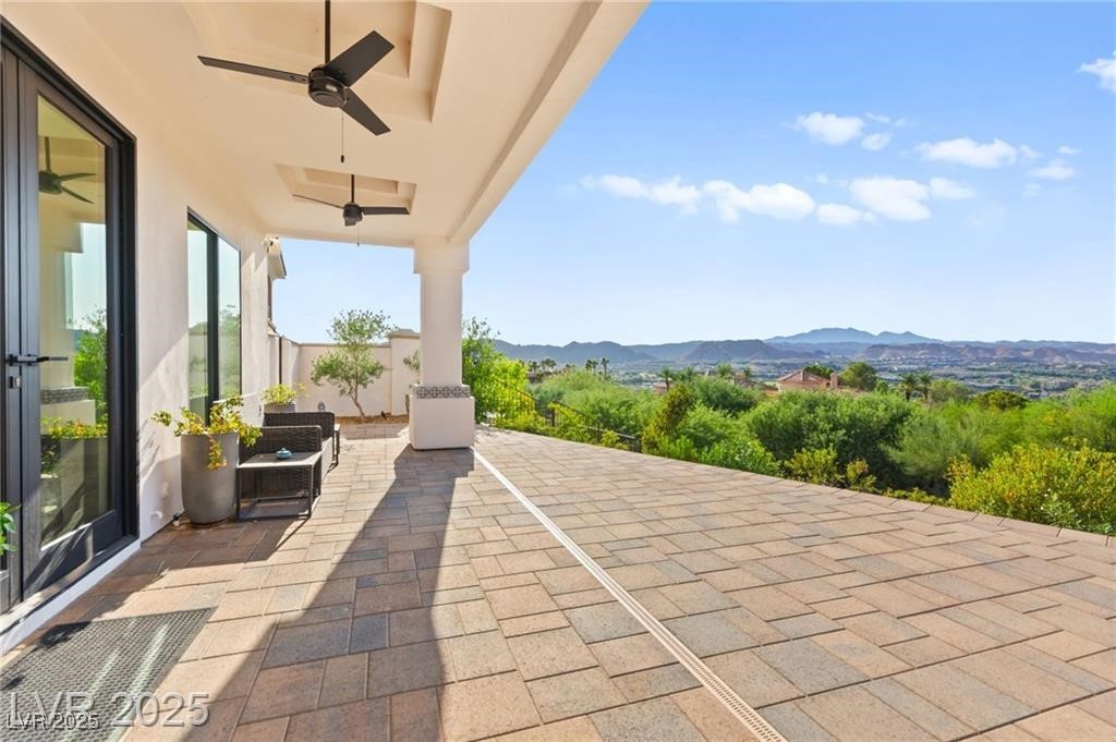 4 Via Vittorio Place