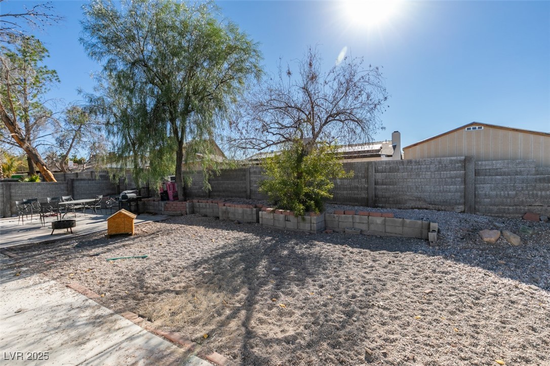 1816 North Torrey Pines Drive