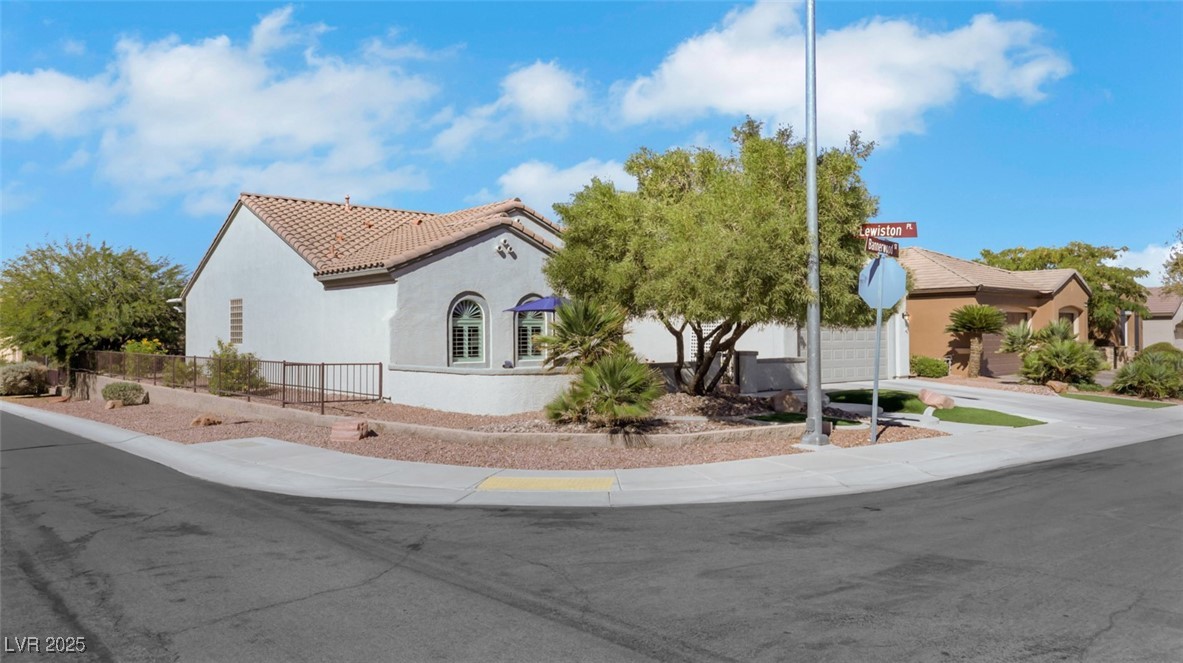2255 Bannerwood Street