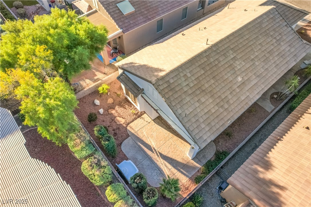2810 Meadow Park Avenue