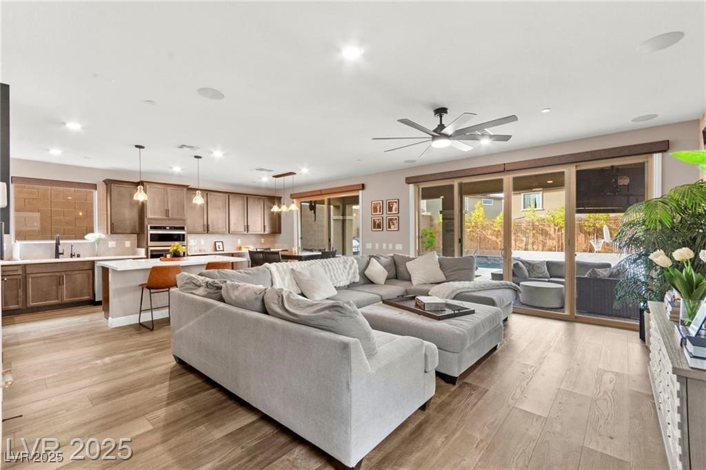 12430 Foxtail Run Avenue