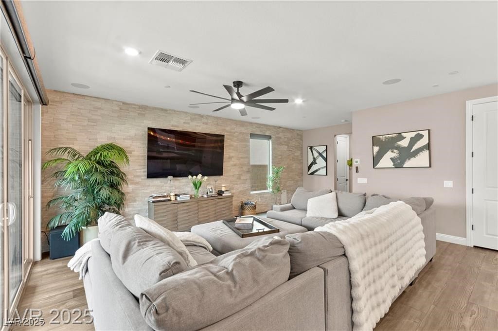 12430 Foxtail Run Avenue