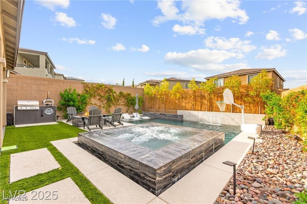 12430 Foxtail Run Avenue