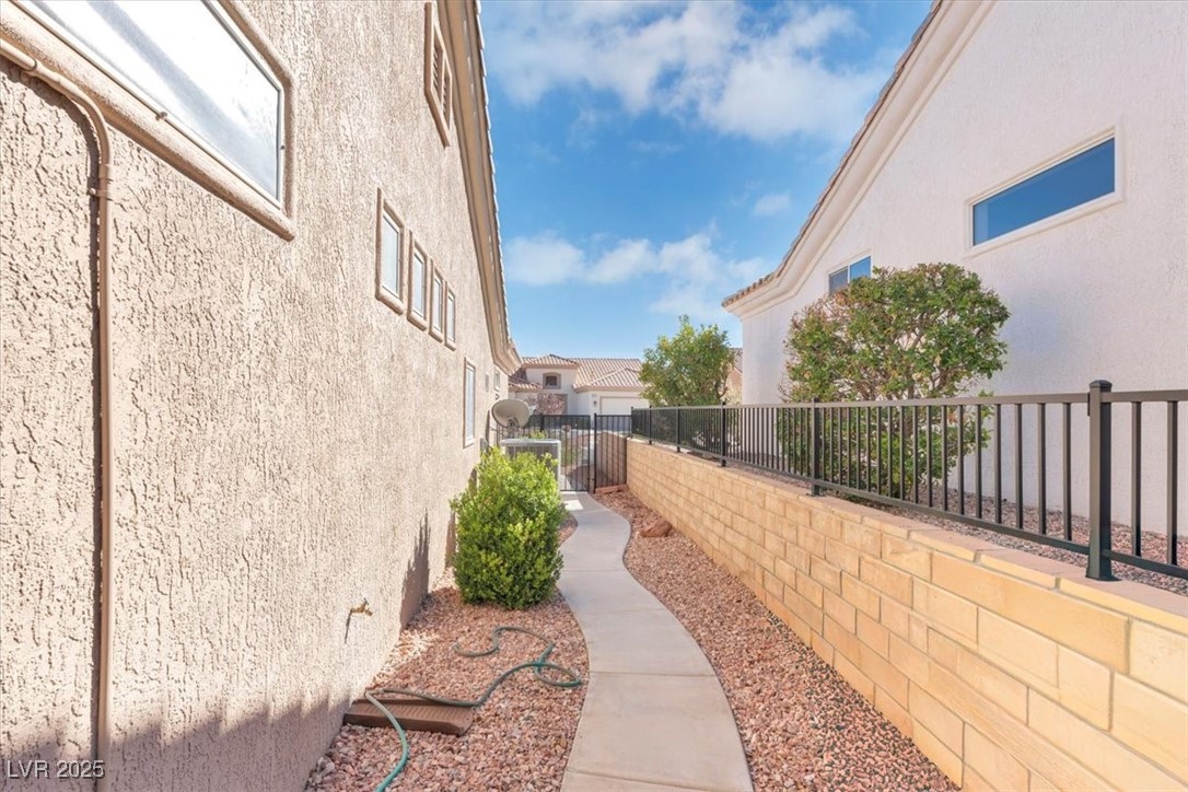 2621 Hanging Rock Drive