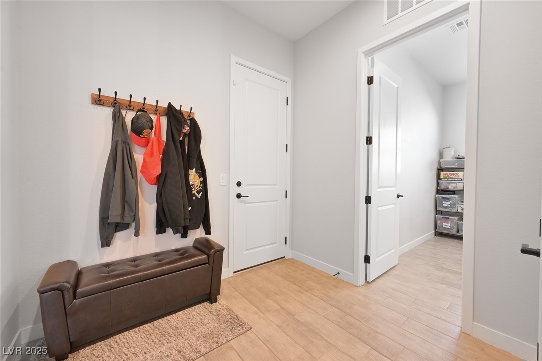 856 Klamath Springs Street