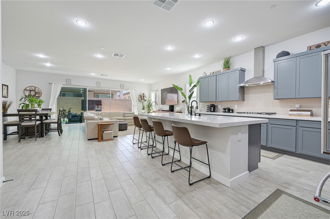 856 Klamath Springs Street