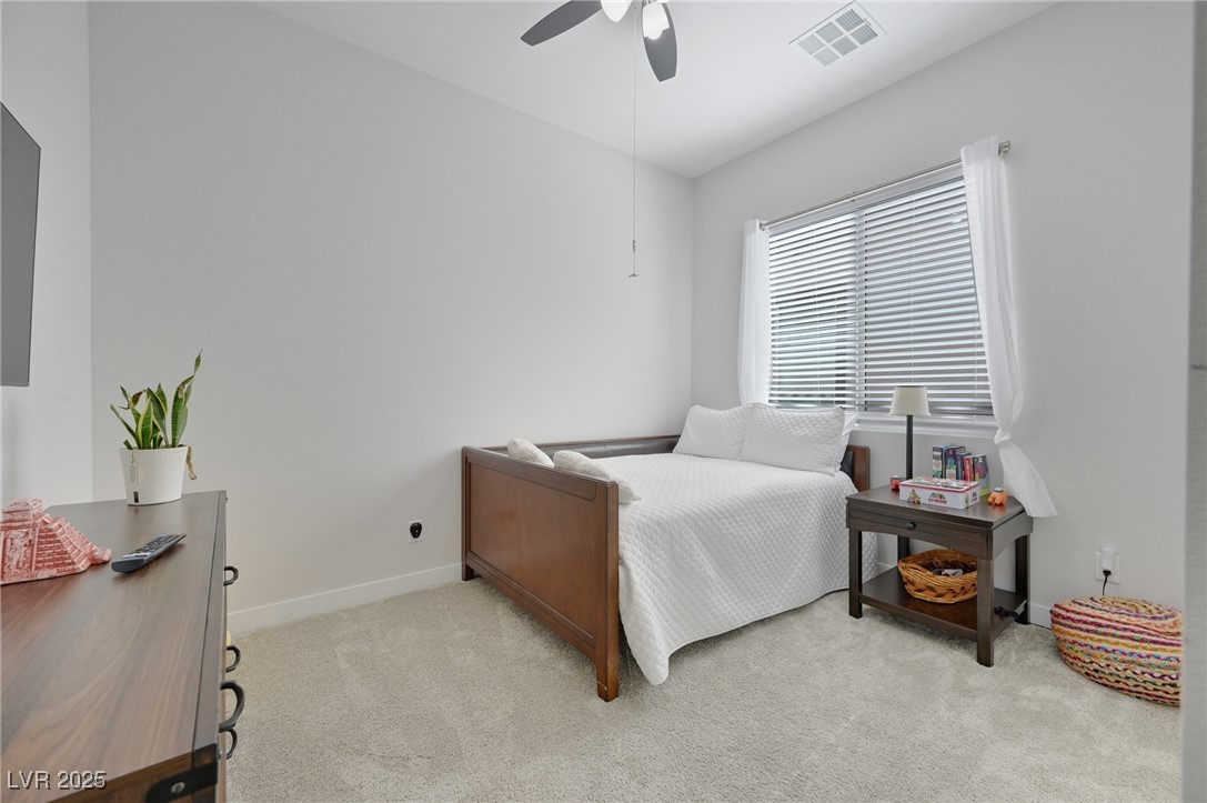 856 Klamath Springs Street