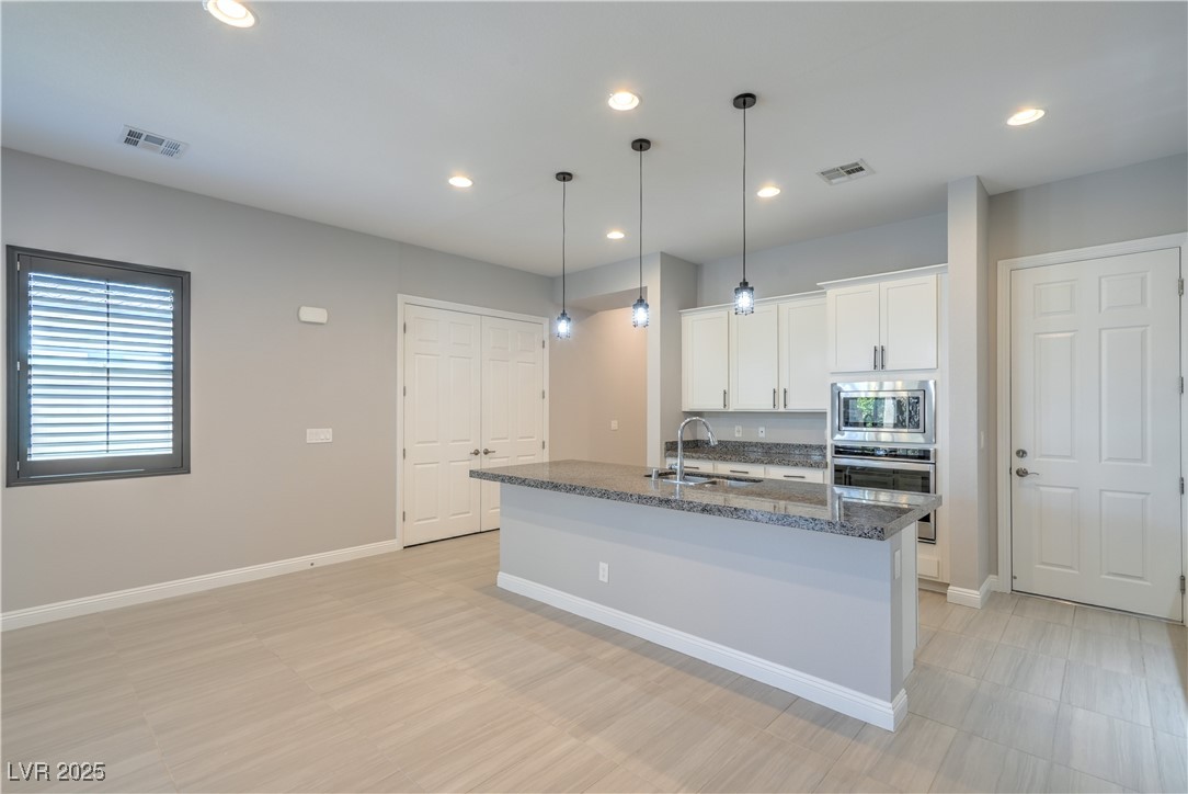 8138 Skye Dragon Street