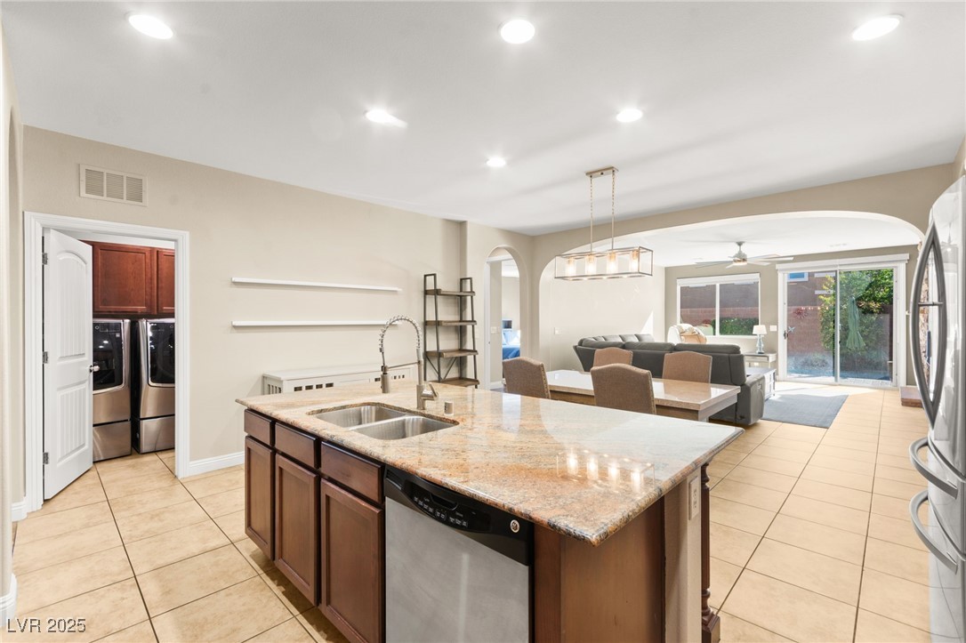 10241 Pine Ridge Peak Avenue