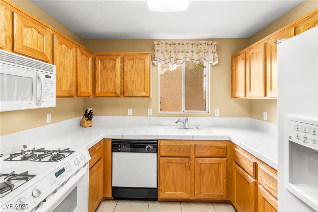 7325 Bindweed Road