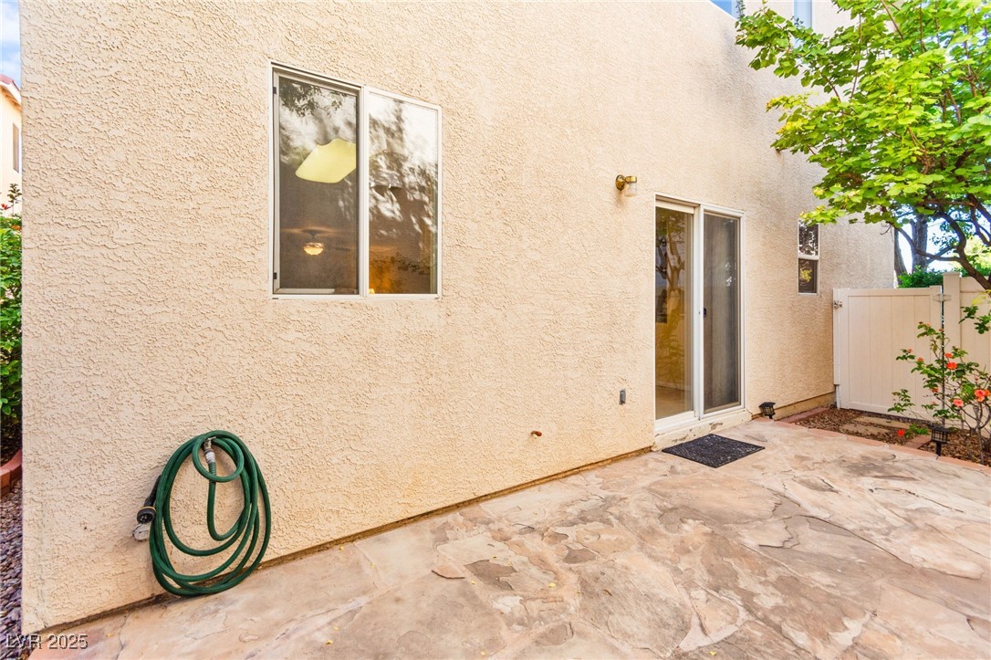 7325 Bindweed Road