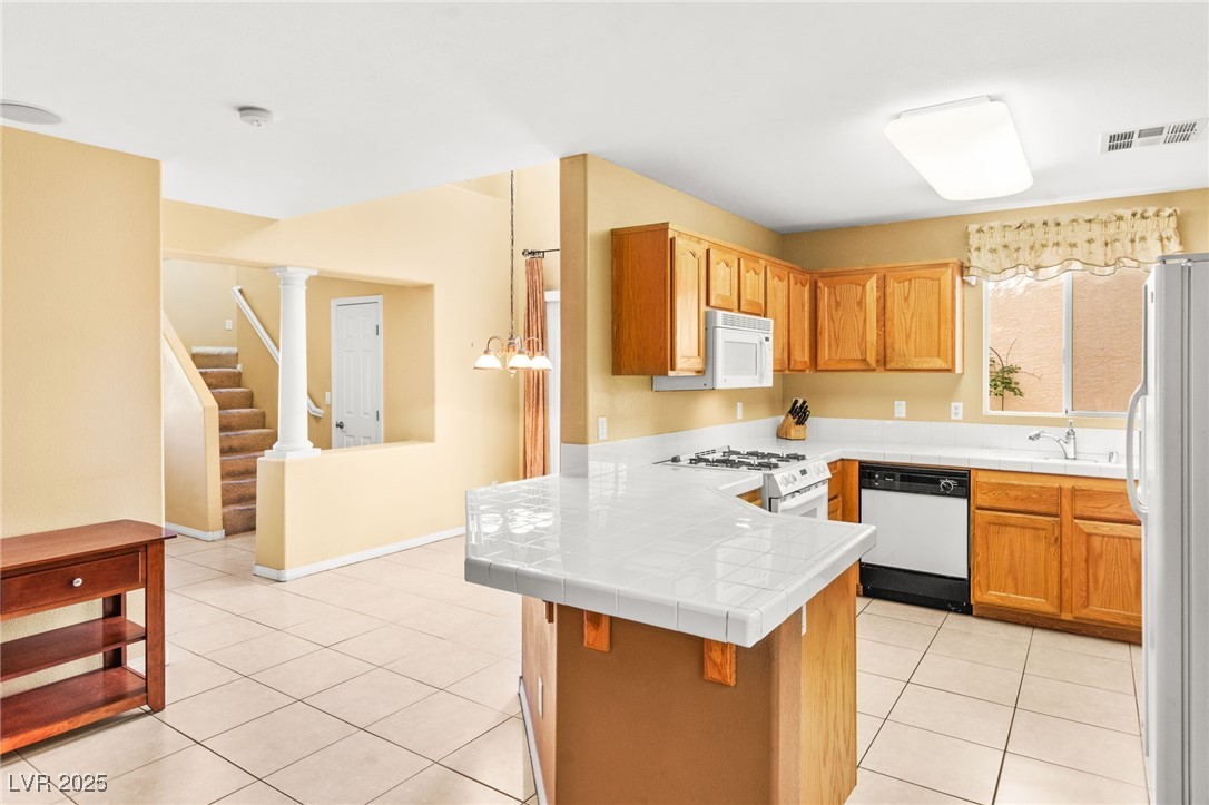 7325 Bindweed Road