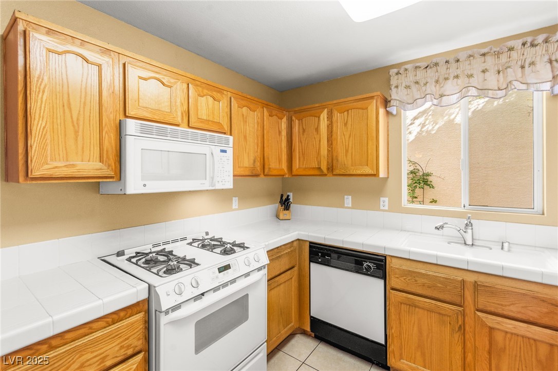 7325 Bindweed Road
