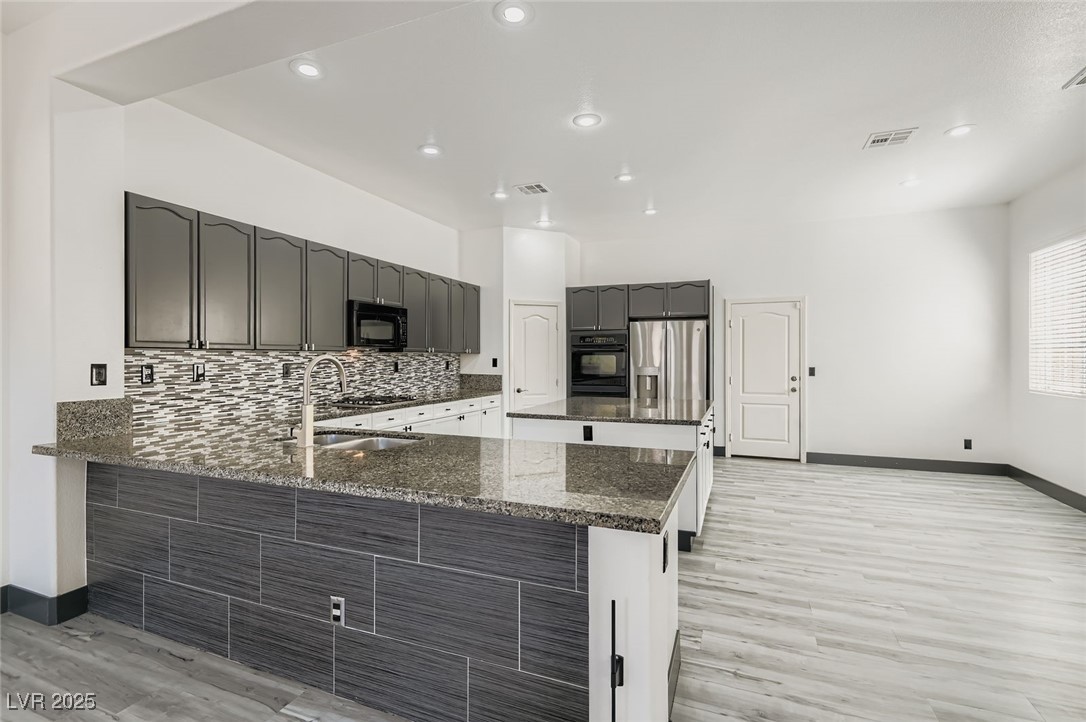 9337 Gold Lake Avenue