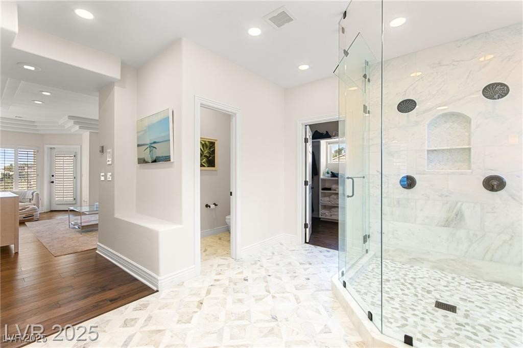 8901 Robinson Ridge Drive