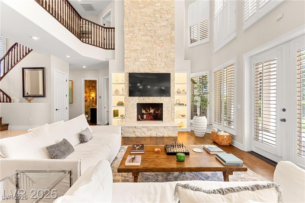 8901 Robinson Ridge Drive