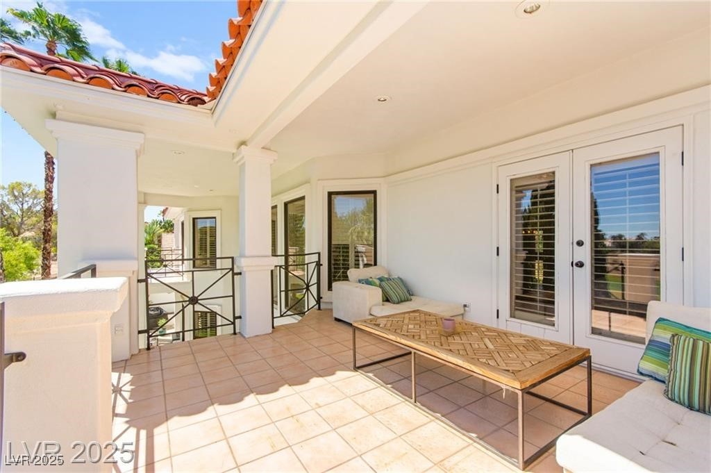 8901 Robinson Ridge Drive