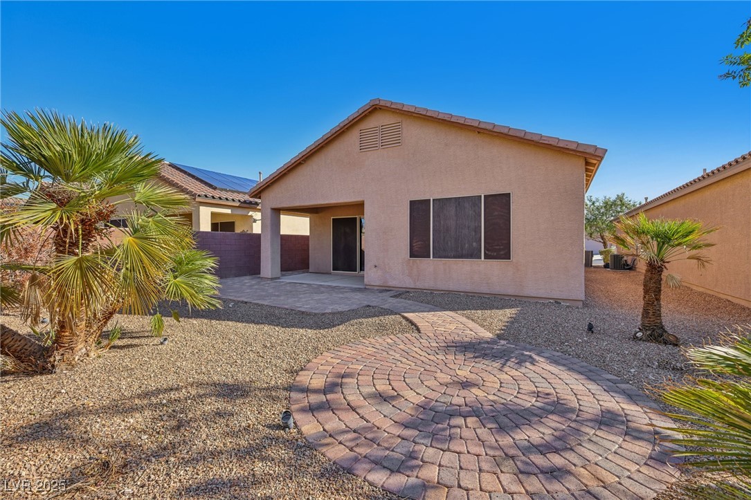 3369 Hackney Horse Court