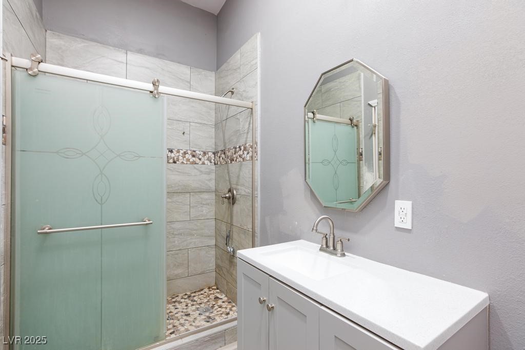 4942 Pearlite Avenue