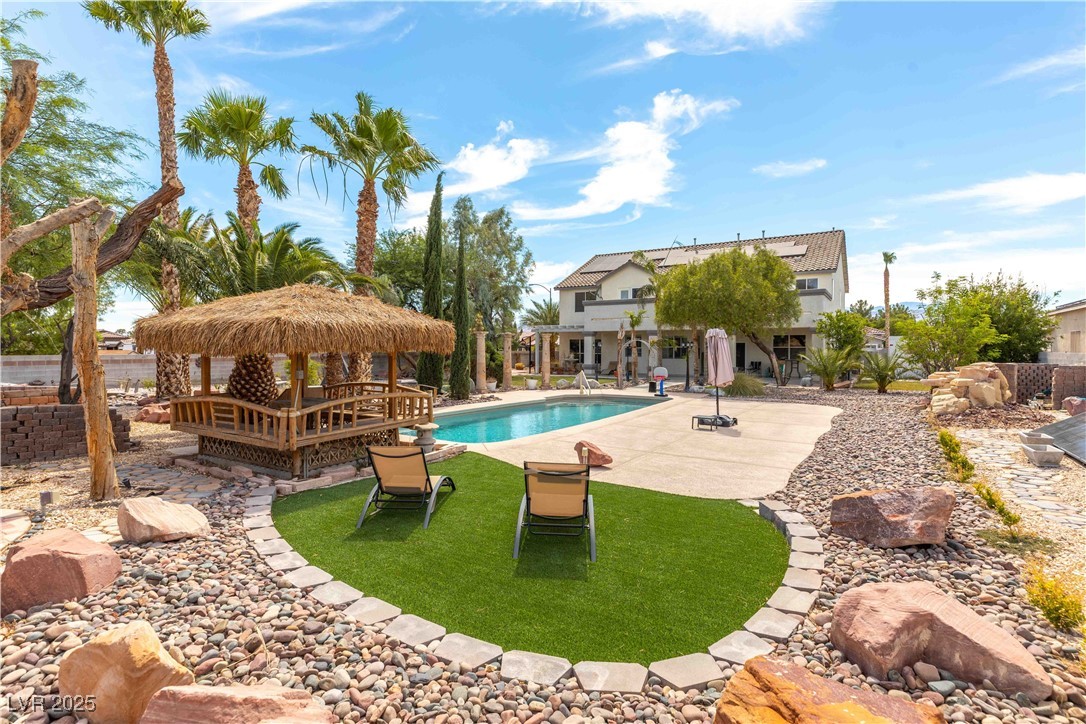 6204 Muirlands Court