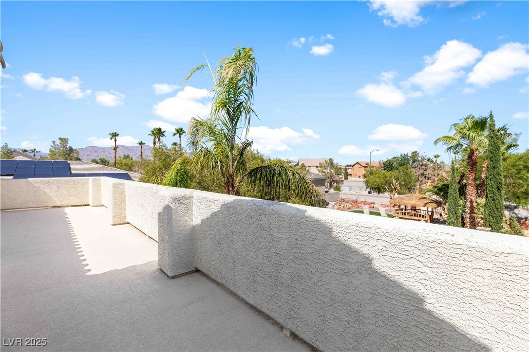 6204 Muirlands Court